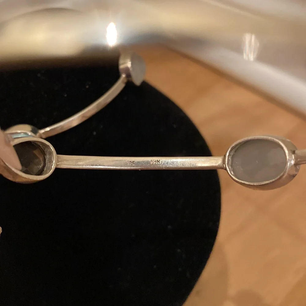 Gorgeous bangles w/ semi precious stones & crystals set in sterling silver (925) - Picture 7 of 7